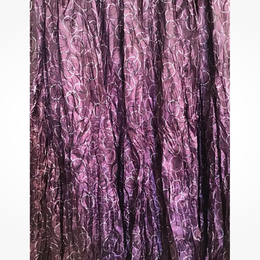 Elegant Purple and Blue Women's double sided Skirt. Size L/XL - Picture 8 of 9